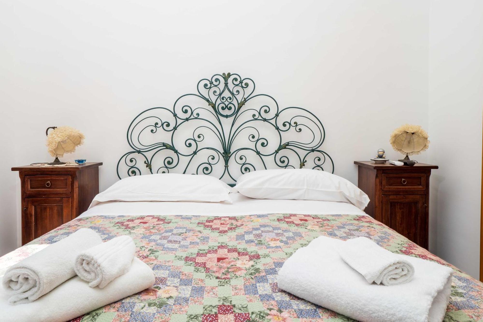 Maison Rosa Meta Ngoại thất bức ảnh